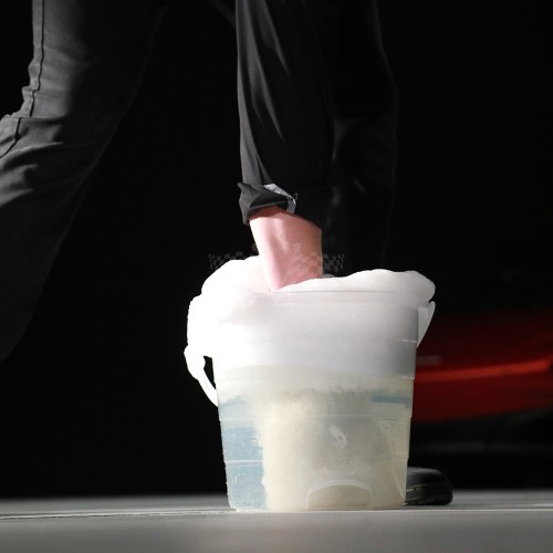 ULTRA HIGH DEFINITION SHAMPOO Κορυφαίο Σαμπουάν της Autoglym σειρά “Ultra High Definition” με κερί & ουδέτερο PH